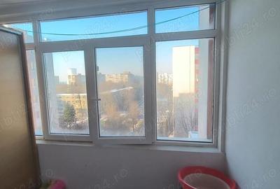 Apartament cu 2 camere decomandat în Central - 1