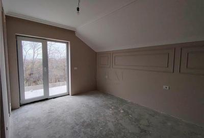 RONAT - Casa individuala - dormitor la parter - bucatarie separata - 11