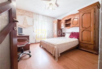 Apartament cu 3 camere decomandat în Bistrița Lac - 10