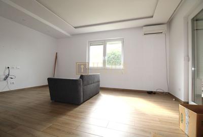 Duplex cu 5 camere cu Canalizare în Moșnița Veche - 5