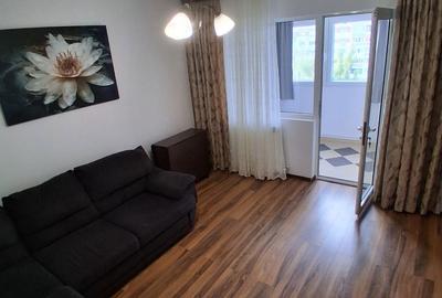 Apartament cu 2 camere decomandat în Micro 19 - 8