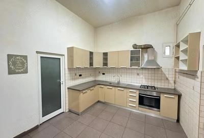 Casa 4 camere de inchiriat zona centrala - 21