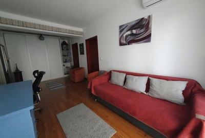 Apartament cu 2 camere decomandat în Central - 4