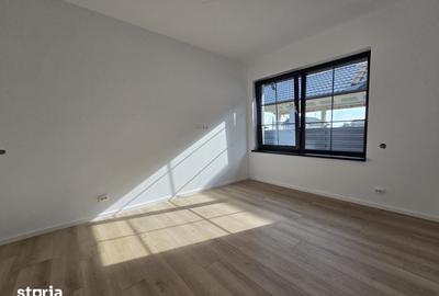 Casă cu 4 camere cu Teren 580 Mp în Balotești - 8
