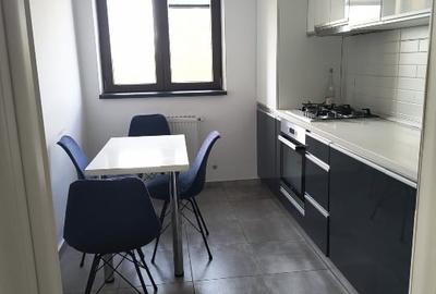 Vând apartament 3 camere 80 mp cu tot cu loc de parcare - 3