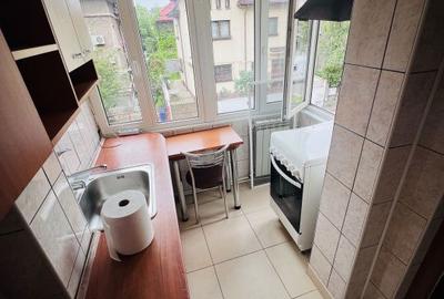 Apartament cu 2 camere, mobilat în Tei - 2