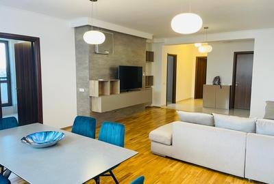 Apartament cu 3 camere decomandat, mobilat în Sisești