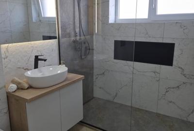 Apartament cu 5 camere decomandat, mobilat în Cristian - 13