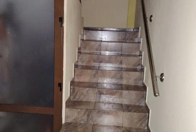 Casă cu 5 camere cu Teren 284 Mp în Central - 4