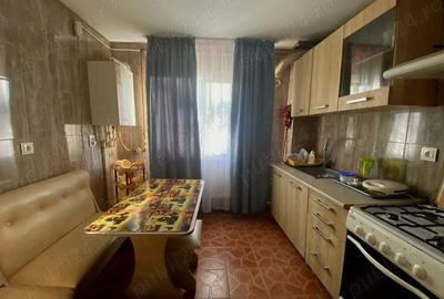 Apartament cu 2 camere decomandat în Central - 2