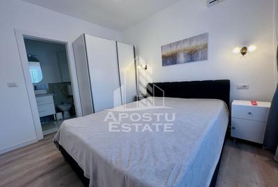 Casă cu 3 camere ,2 băi si curte proprie , in Dumbravita - 6