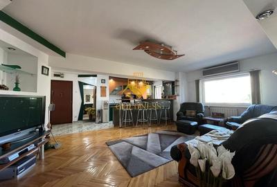 Apartament cu 4 camere semidecomandat, mobilat în Mănăștur