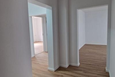 Apartament cu 3 camere decomandat în Nerva Traian - 4