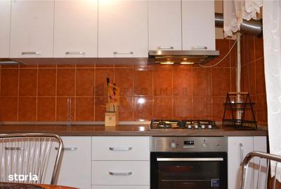 Apartament cu 3 camere decomandat în Central - 6