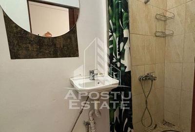 Apartament cu o camera,etajul 1, centrala proprie, zona C... - 1