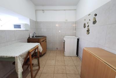 Apartament cu 2 camere decomandat în Sud - 3