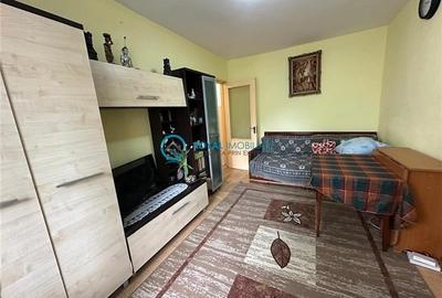 Royal Imobiliare - Vanzare apartament 2 camere zona Vest