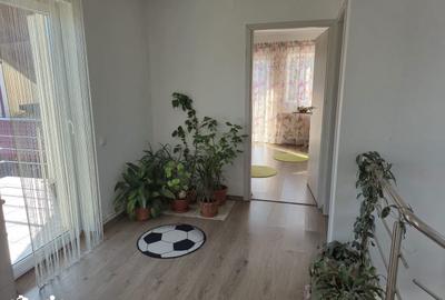 Casă cu 4 camere cu Teren 598 Mp în Moșoaia - 15