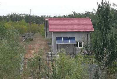Casă cu 2 camere cu Teren 10000 Mp în Central - 2