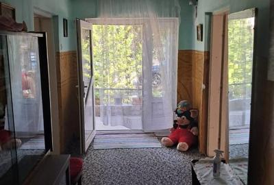 Casă individuală cu 5 camere cu Teren 663 Mp în Central - 9