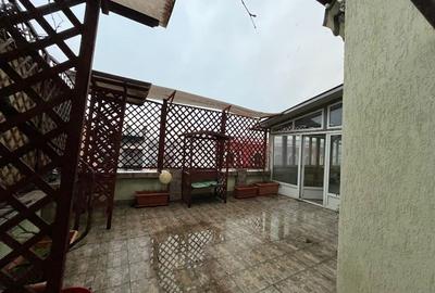 Apartament cu 12 camere semidecomandat, mobilat în Parcul Carol - 19