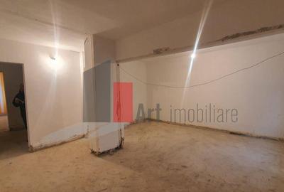 Ap 4 camere Giurgiu decomandat, parter - 7