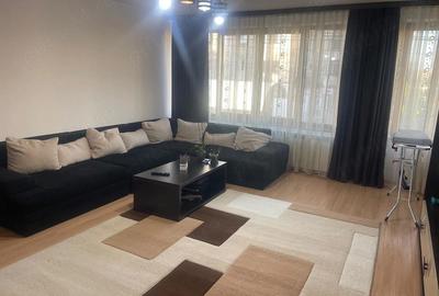 Apartament cu 3 camere decomandat în Central - 3