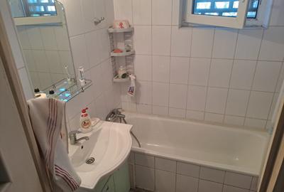 Titan-Liviu Rebreanu, bloc reabilitat, etaj 3/4, liber - 16