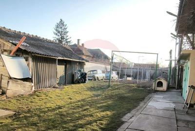 Casa cu istorie in inima Dumbraveniului 15 min. de... Casa cu istorie in inima Dumbraveniului 15 min. de... - 8