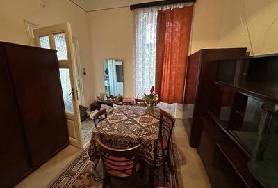 Garsonieră semidecomandată în Central