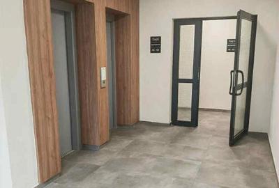 Apartament 2 camere, tip studio - zona Tractorul - 1