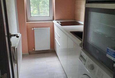 Garsoniera zona Industrial de inchiriat - 2