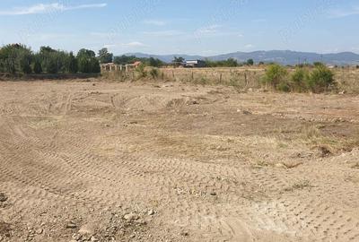 Teren de 1354 mp, în Central - 2