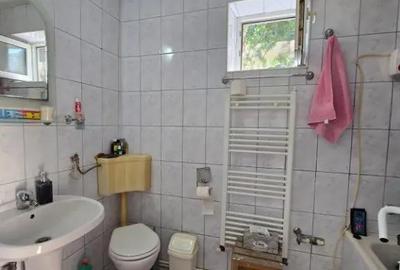 Casă cu 4 camere cu Teren 360 Mp în Piața Nouă - 11