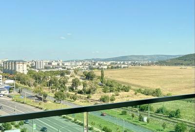 Apartament cu 4 camere decomandat în Păcurari