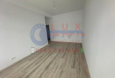 Apartament cu 3 camere decomandat în Babadag - 2