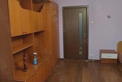 Drumul Taberei, garsoniera Piata Moghioros - 5