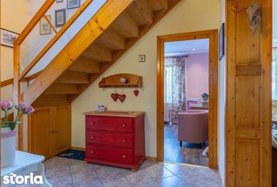 Casă cu 6 camere decomandat cu Teren 250 Mp în Central - 3