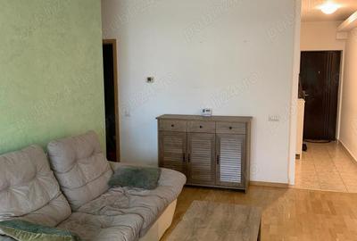 Inchiriez apartament 3 camere Green Hils - 2