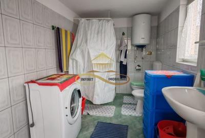 Casă individuală cu 2 camere cu Canalizare în Parincea - 8