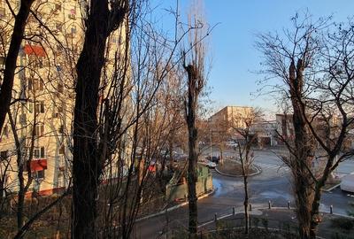 Apartament semidecomandat în Giurgiului