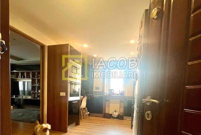 Apartament cu 3 camere semidecomandat, mobilat în Alecu Russo - 7