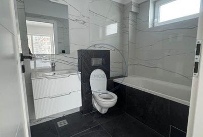 Apartament cu 3 camere în Central - 1
