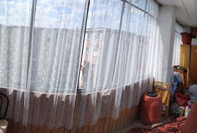 Apartament cu 3 camere decomandat în Reghin - 2