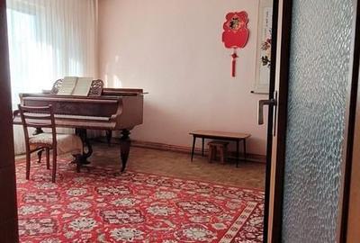 Apartament cu 4 camere decomandat în Exercițiu - 1