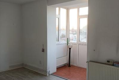 Garsonieră centrală – Zona Hala Traian - 1