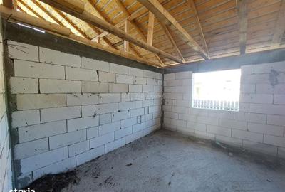 Casă cu 3 camere în Galbenu - 8