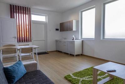 Garsonieră decomandată în Central - 5