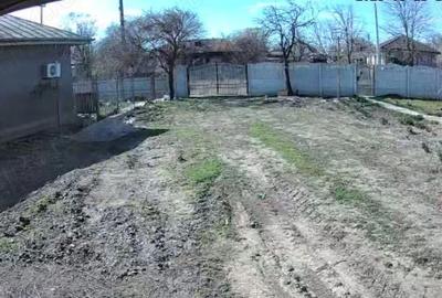 Teren de 2666 mp, în Central