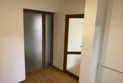 Apartament 4 camere DECOMANDAT, zona Cug, etajul 3 ! - 6